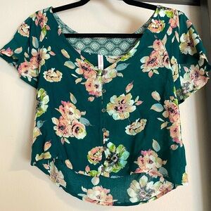 *NWOT* Target Floral Crop Blouse